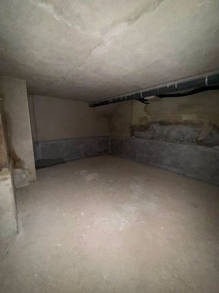 Local comercial en venta en El Castell en Burjassot