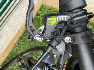 Bicicleta Trek Rail 5 Magura MT7 talla l