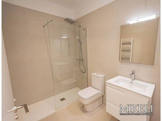 Piso en alquiler en Puerto Chico en Santander