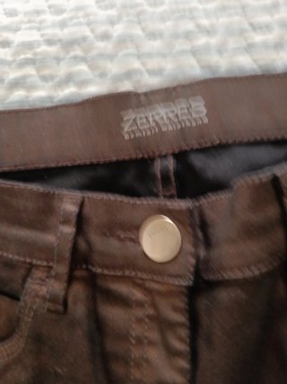 Lote 2 pantalones vaqueros y marrones.