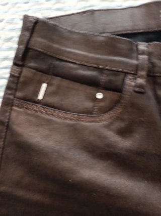 Lote 2 pantalones vaqueros y marrones.