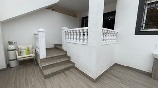Chalet en venta en La Siesta - El Salado - Torreta en Torrevieja