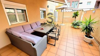Piso en venta en Santa Catalina - Canteras en Palmas de Gran Canaria(Las)