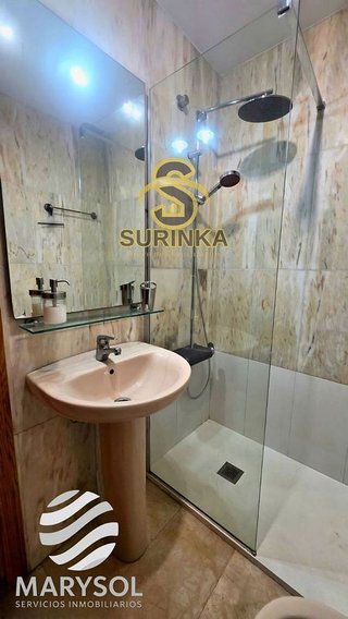 Piso en venta en Santa Catalina - Canteras en Palmas de Gran Canaria(Las)