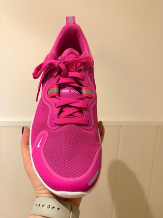 Zapatillas Nike React Miler Fucsia NUEVAS