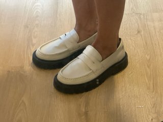 Mocasines Zara Beige Talla 35