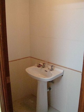 Local comercial en venta en Portillejo - Valdegastea en Logroño