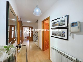 Casa adosada en venta en La Serna en Fuenlabrada