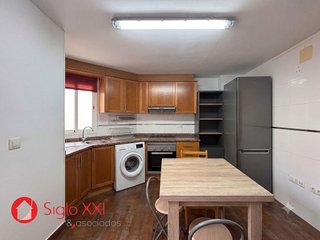 Piso en venta en Avda. Alemania - Italia en Villarreal