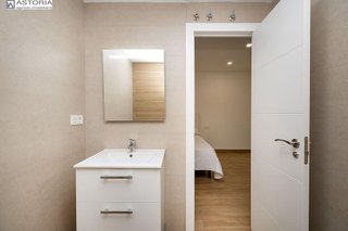 Piso en venta en Polígono Cartuja – La Paz en Granada