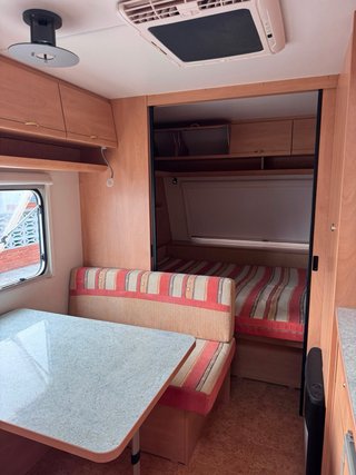 Caravana BURSTNER 490TK 3 AMBIENTES