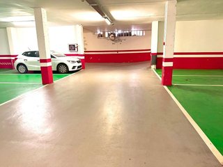 Garaje en venta en Can Vidalet en Esplugues de Llobregat