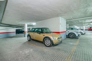 Garaje en venta en Centro - Sagrario en Granada