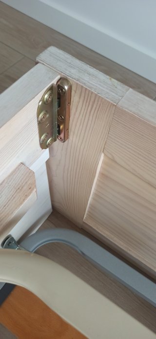 Cama nido de madera, estilo nórdico.