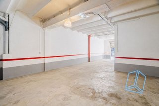Local comercial en venta en Centre en Hospitalet de Llobregat, L´