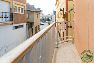 Chalet en venta en Cacabelos