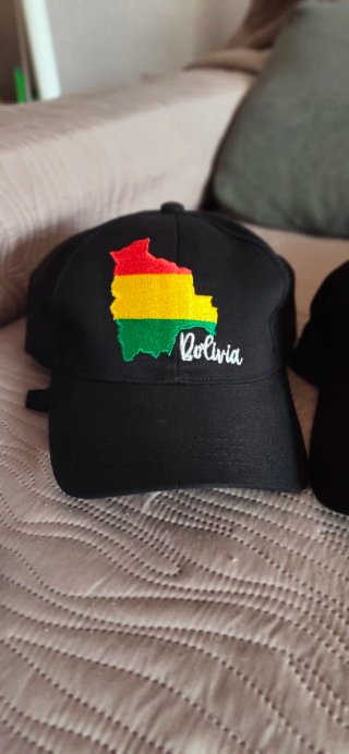 Gorra Bolivia y Santa Cruz
