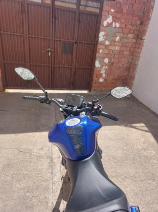 Yamaha MT-125 Azul Negra