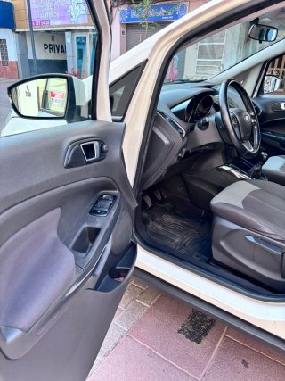 Ford EcoSport 2015