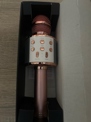 Micrófono KTV Portátil WS-858L con Luces