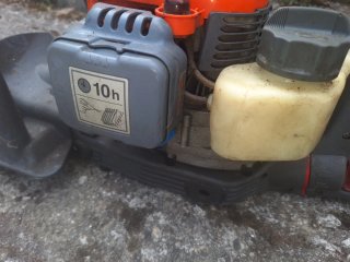 Cortasetos Oleo-Mac HC 265 XP