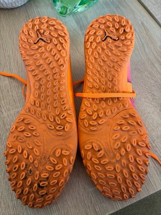 Zapatilla Fútbol Turf Naranja y Plata
