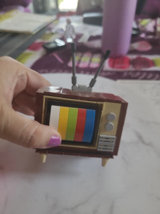 Lote TV y Teléfono Retro Estilo Lego