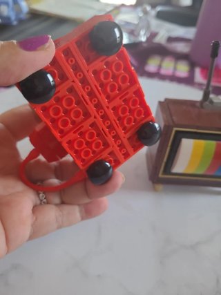 Lote TV y Teléfono Retro Estilo Lego