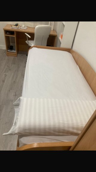 Escritorio y cama nido madera