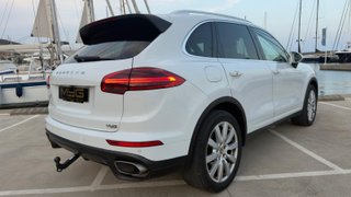 Porsche Cayenne 3.0D 262cv MK4 -Porsche Approved-