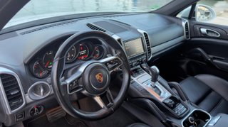 Porsche Cayenne 3.0D 262cv MK4 -Porsche Approved-