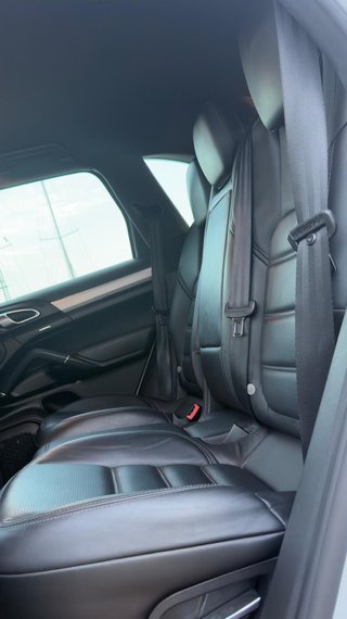 Porsche Cayenne 3.0D 262cv MK4 -Porsche Approved-