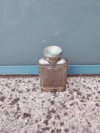 Petaca linterna antigua