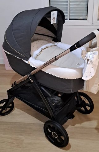 Conjunto carrito bebe. Saco, funda, bajera y lazos