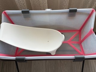 Bañera Stokke Flexi Bath plegable con soporte