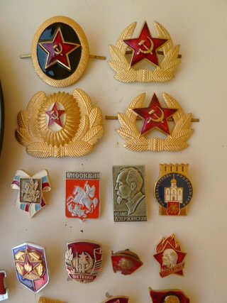 Lote Insignias y Medallas Rusia