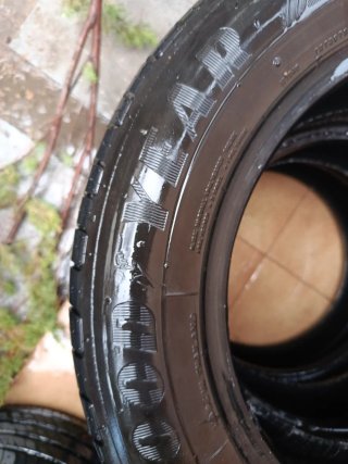 Neumáticos Goodyear seminuevos