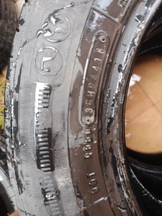 Neumáticos Goodyear seminuevos