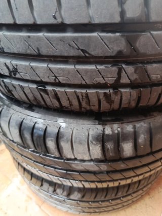 Neumáticos Goodyear seminuevos