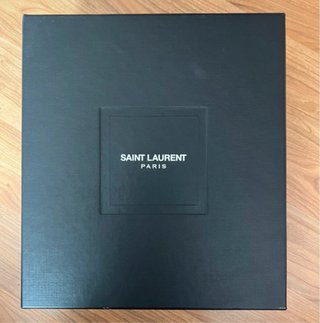 Zapatos de tacón alto/ de Yves Saint Laurent