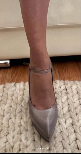 Zapatos de tacón alto/ de Yves Saint Laurent