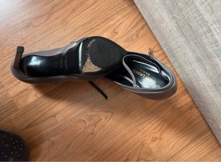 Zapatos de tacón alto/ de Yves Saint Laurent