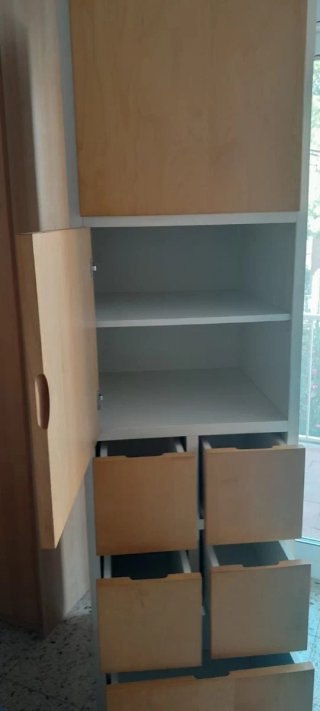 Armario Ikea con cajones