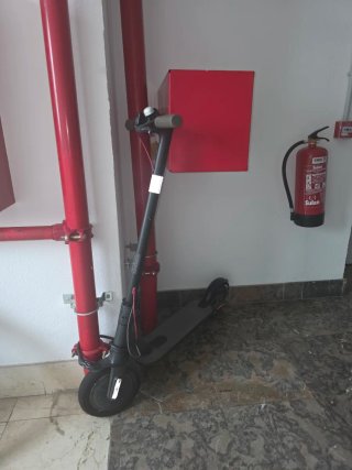 Patinete Eléctrico Negro