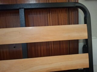 Somier láminas madera con patas 90x180