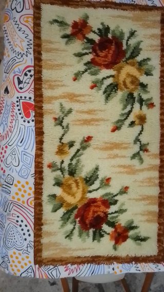 Alfombra lana 115x60 cm floral