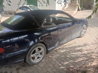 Mercedes-Benz  CLK 2005