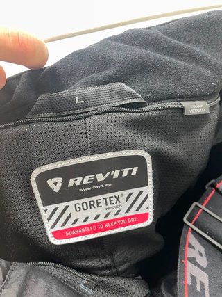 Chaqueta y pantalón moto Revit Defender Pro GTX