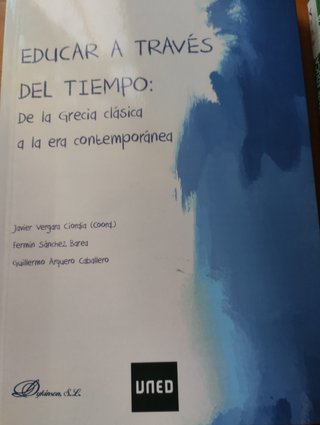 Libros primer cuatrimestre Educación Social UNED.