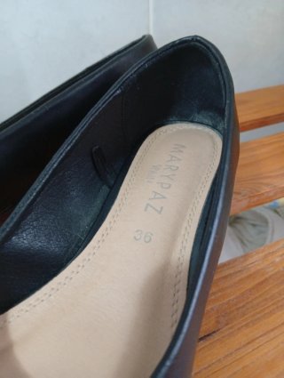 Zapatos de tacón negros para mujer